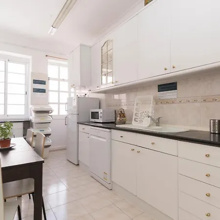 Apartment Houze_city Center, 4 Flat *